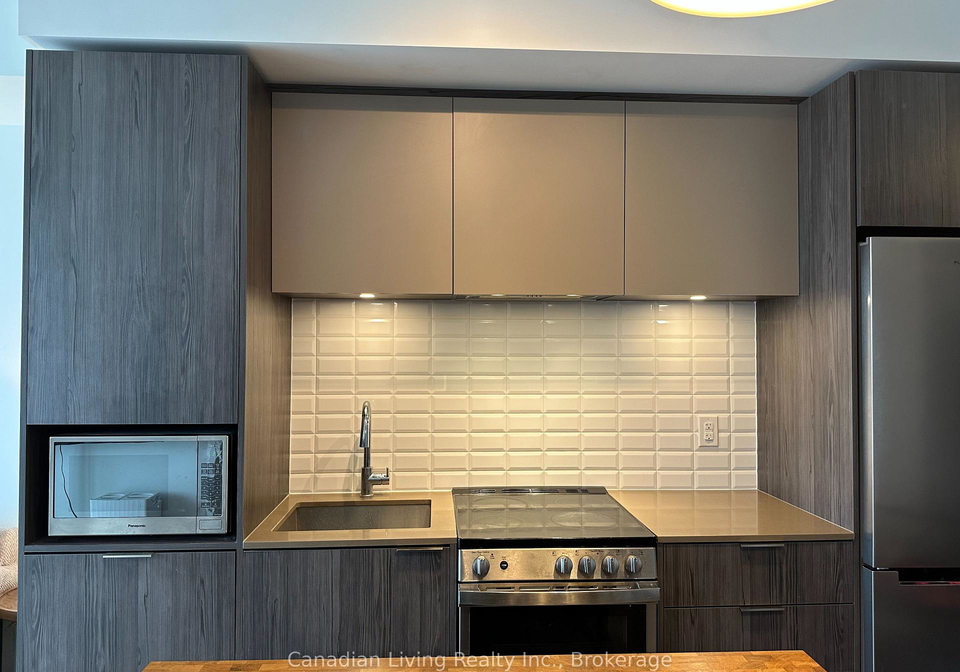 70-annie-craig-drive-etobicoke-ontario-w12745840