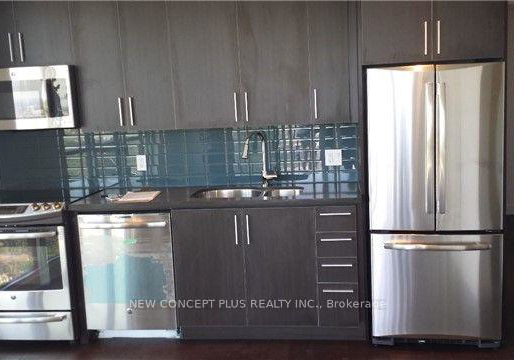 2212-lake-shore-boulevard-w-etobicoke-ontario-w12746056