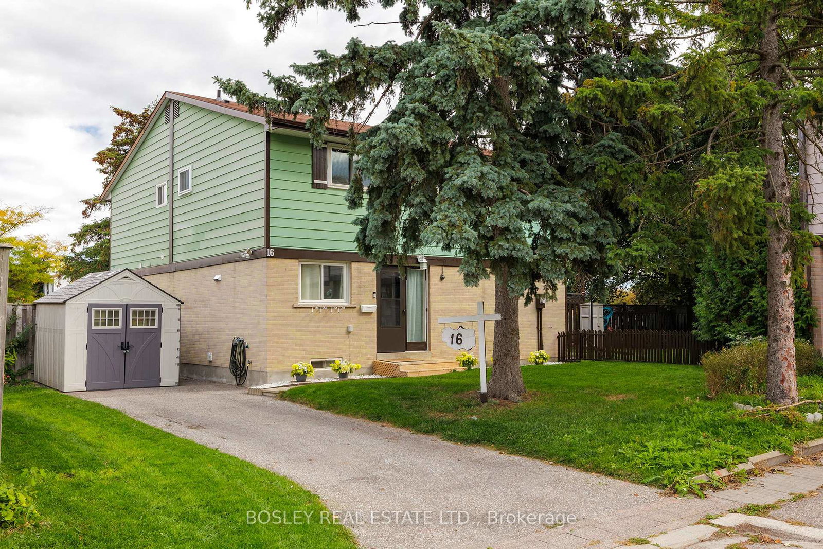 16-grand-river-court-brampton-ontario-w12746212