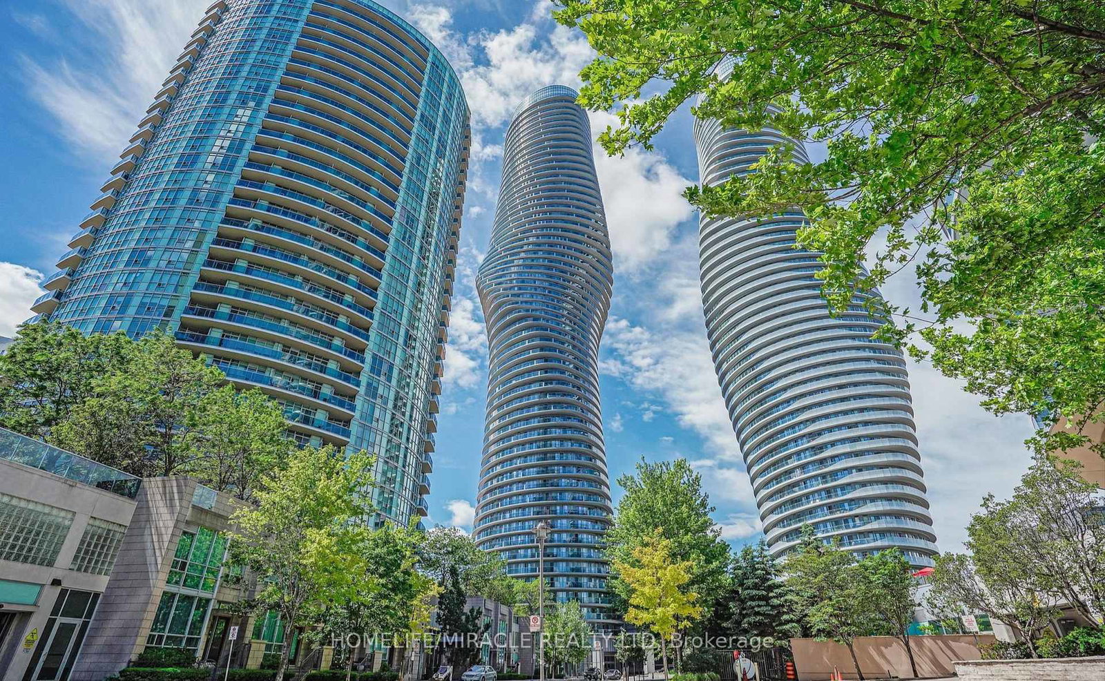 60-absolute-avenue-mississauga-ontario-w12746266