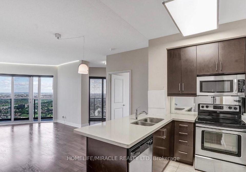 60-absolute-avenue-mississauga-ontario-w12746266