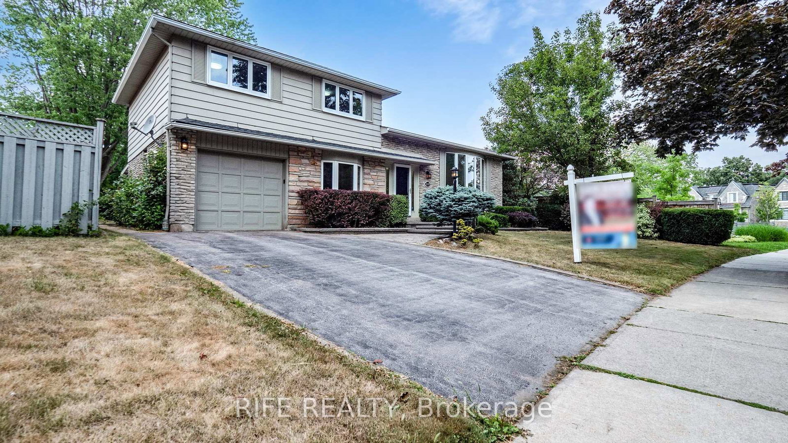 2137-hixon-street-oakville-ontario-w12746710