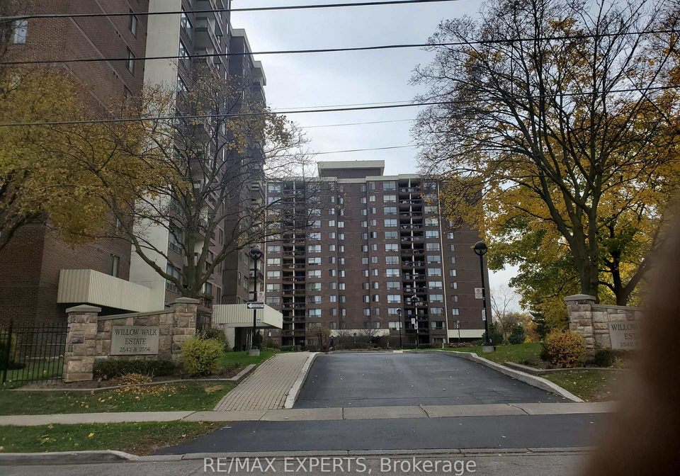 2542-argyle-road-mississauga-ontario-w12747336