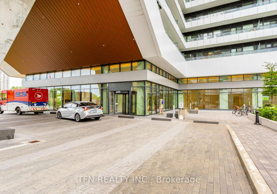 30-shore-breeze-drive-etobicoke-ontario-w12747606