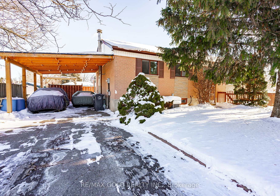 39-epsom-downs-drive-brampton-ontario-w12747888