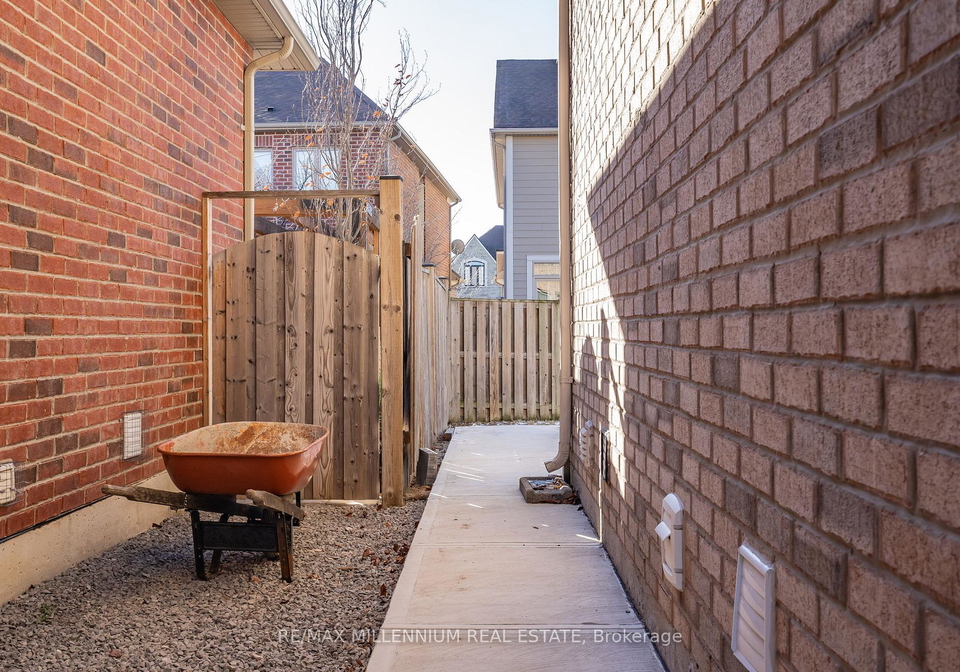 275-holloway-terrace-milton-ontario-w12747892