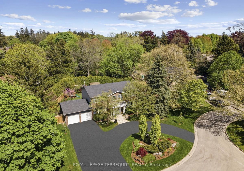 219-valleyview-court-oakville-ontario-w12747962