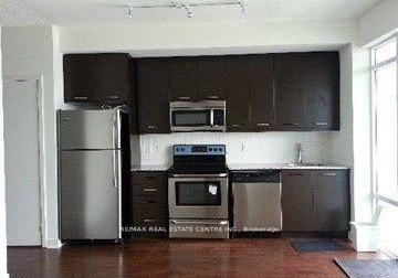 360-square-one-drive-mississauga-ontario-w12748166