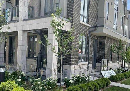 717-lawrence-avenue-w-north-york-ontario-w12748414