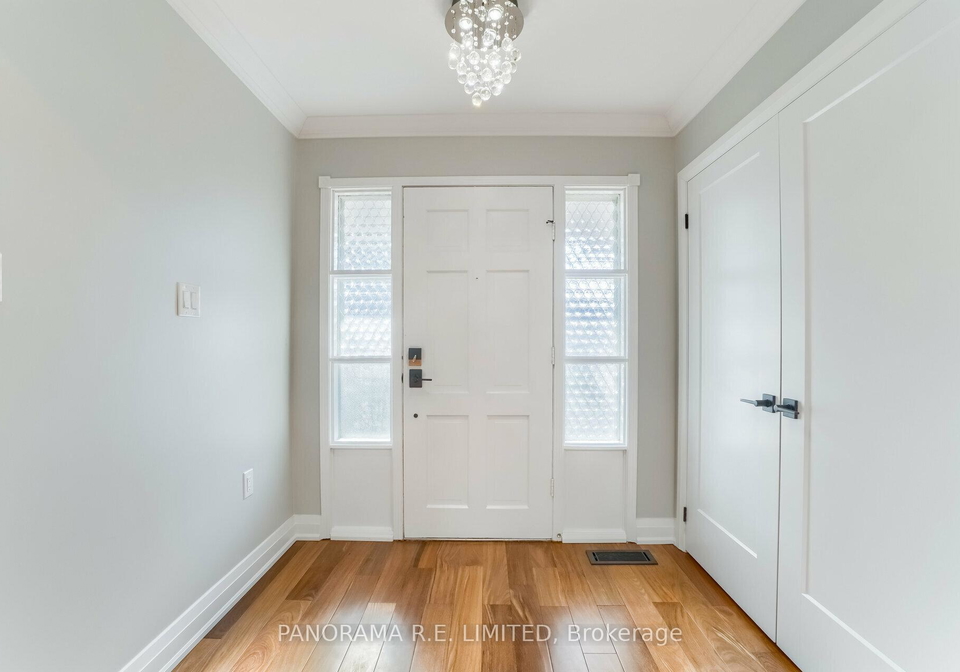 100-poplar-heights-drive-etobicoke-ontario-w12748486