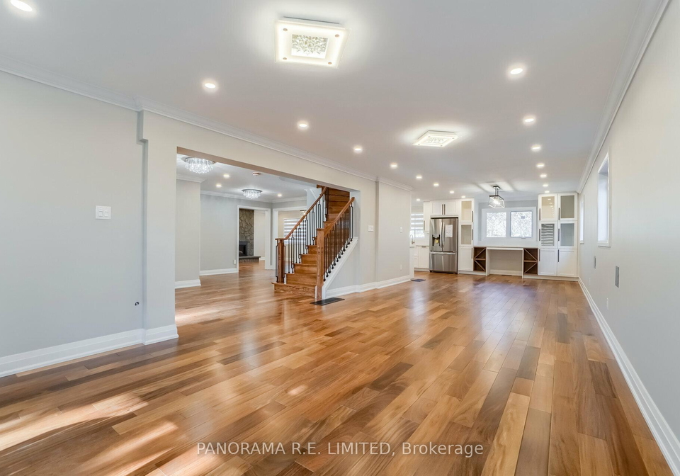 100-poplar-heights-drive-etobicoke-ontario-w12748486