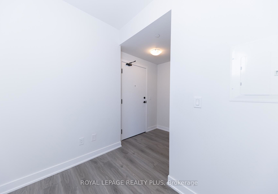 430-square-one-drive-mississauga-ontario-w12748550