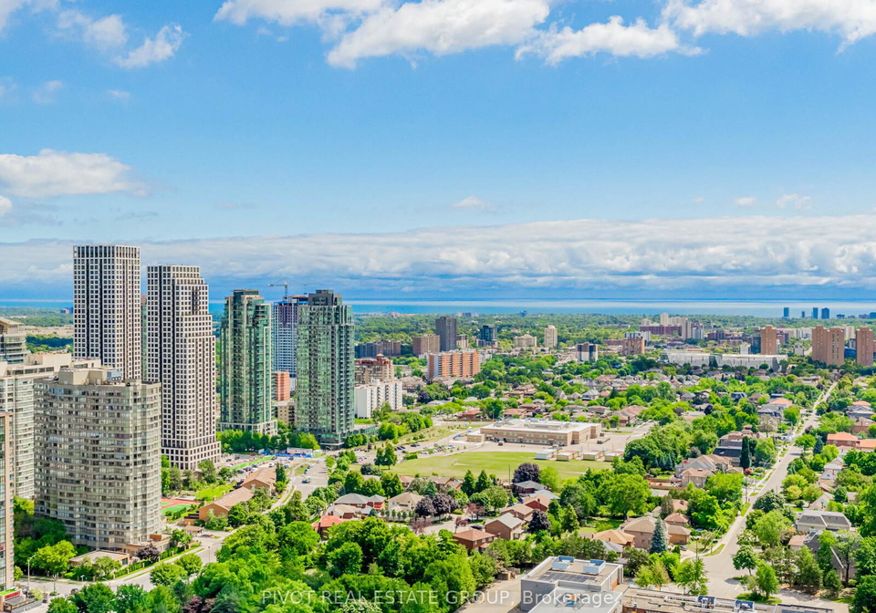135-city-centre-drive-mississauga-ontario-w12748642