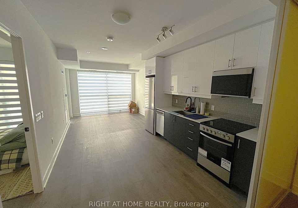 2343-khalsa-gate-oakville-ontario-w12748848