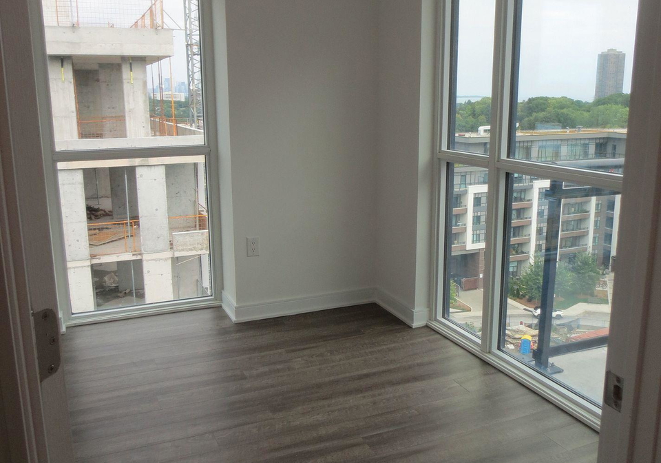 25-neighbourhood-lane-etobicoke-ontario-w12749132