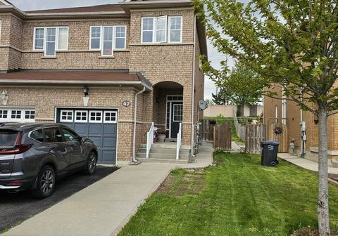 47-seahorse-avenue-brampton-ontario-w12749314