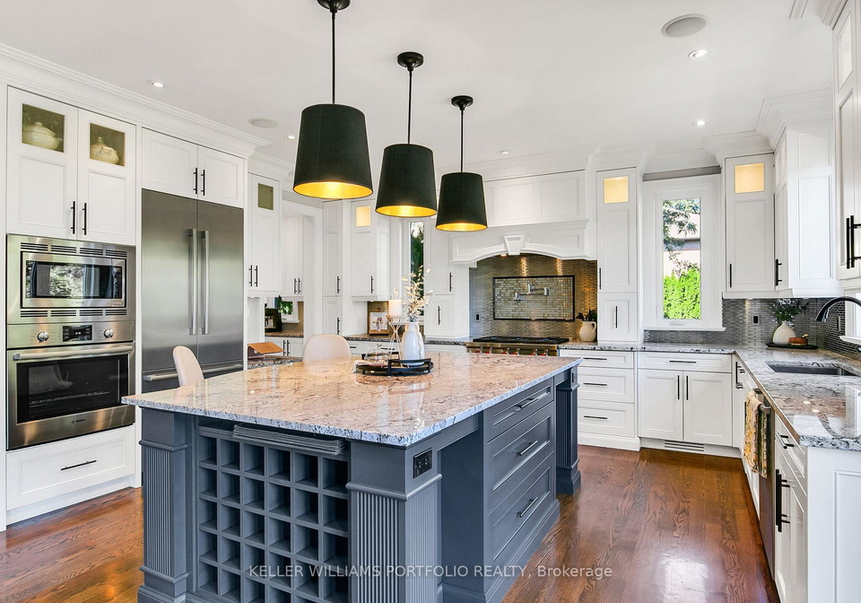 7-maydolph-road-etobicoke-ontario-w12749350