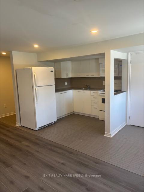 6-lyndfield-crescent-brampton-ontario-w12749760