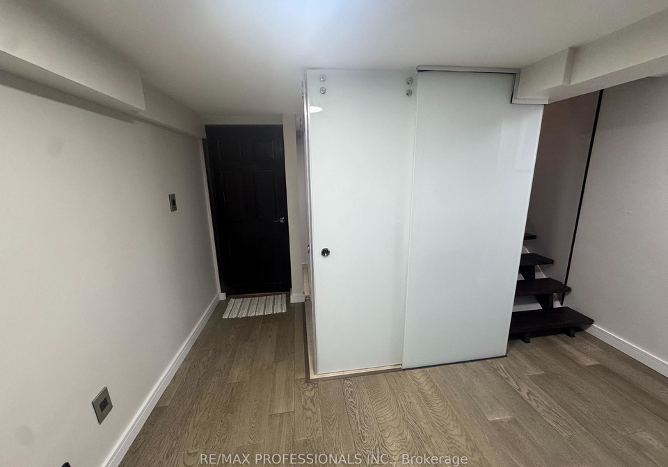 39-old-oak-road-etobicoke-ontario-w12749908