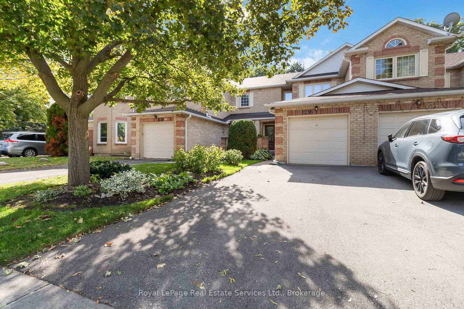 1236-mccraney-street-e-oakville-ontario-w12750020