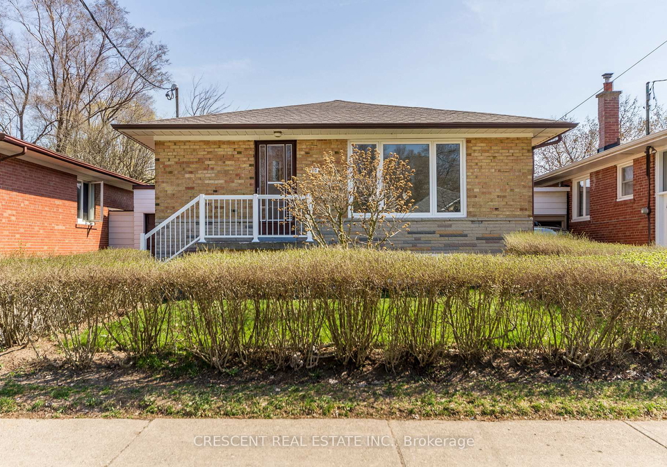 51-black-creek-boulevard-toronto-ontario-w12750212