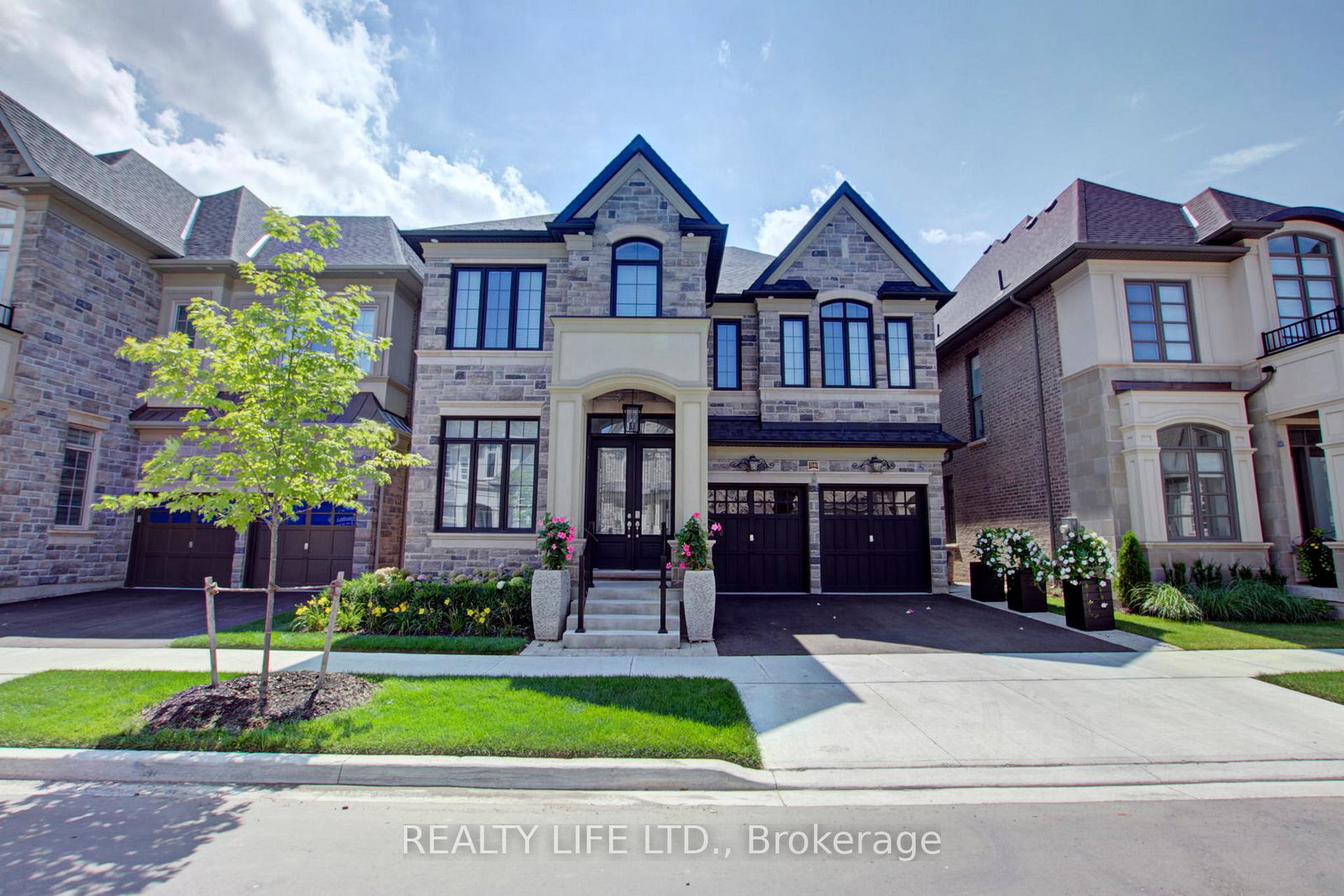 3140-daniel-way-oakville-ontario-w12750316