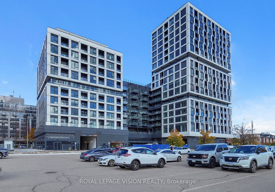 1007-the-queensway-way-etobicoke-ontario-w12750458