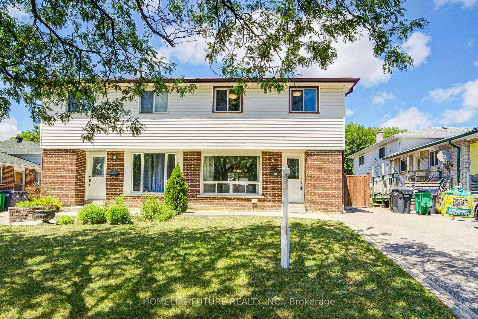718-eaglemount-crescent-mississauga-ontario-w12750894