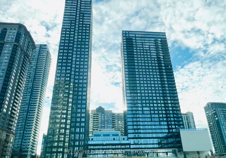 395-square-one-drive-mississauga-ontario-w12751110