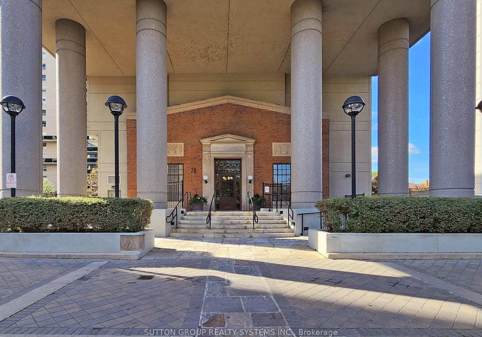 70-high-park-avenue-toronto-ontario-w12751618