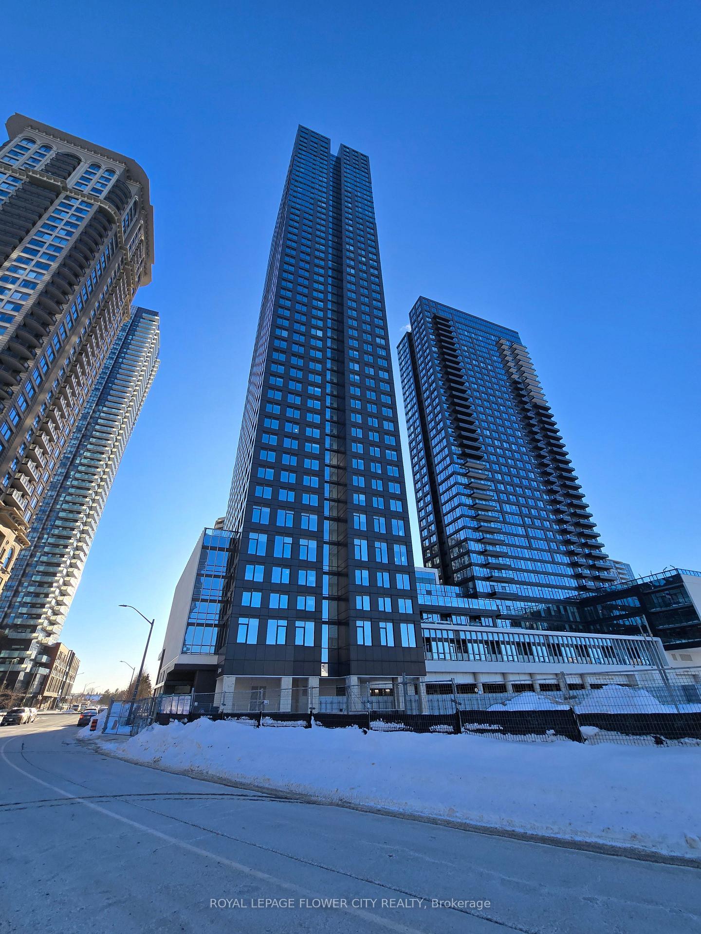 395-square-one-drive-mississauga-ontario-w12751692