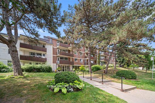 100-coe-hill-drive-toronto-ontario-w12752266