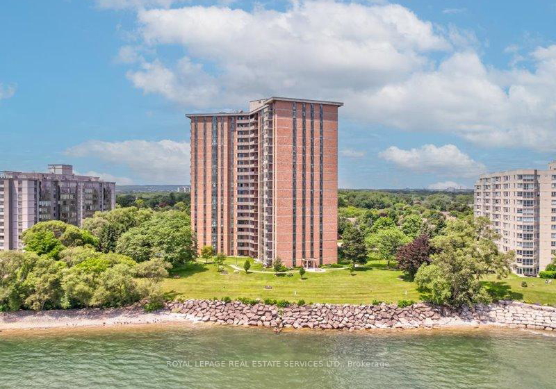 5250-lakeshore-road-burlington-ontario-w12752566