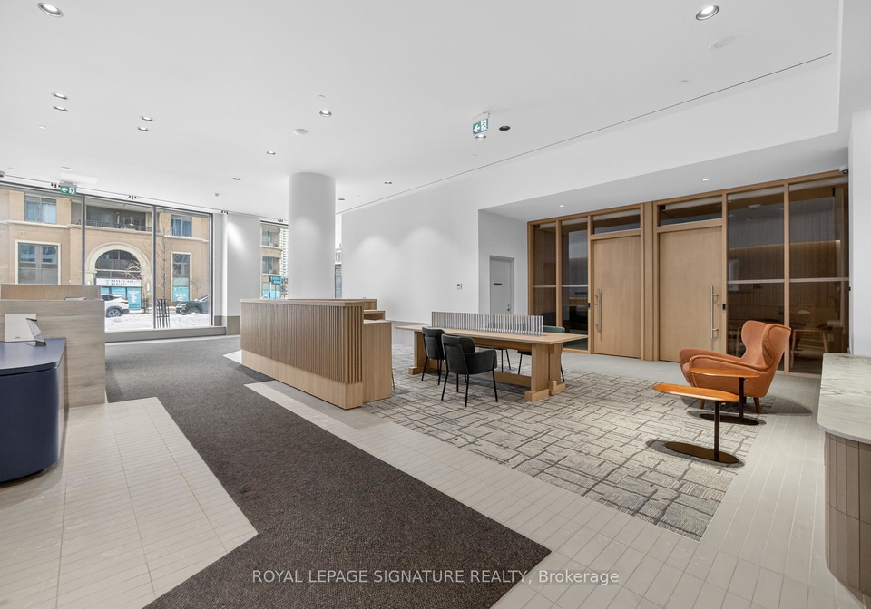 395-square-one-drive-mississauga-ontario-w12752716
