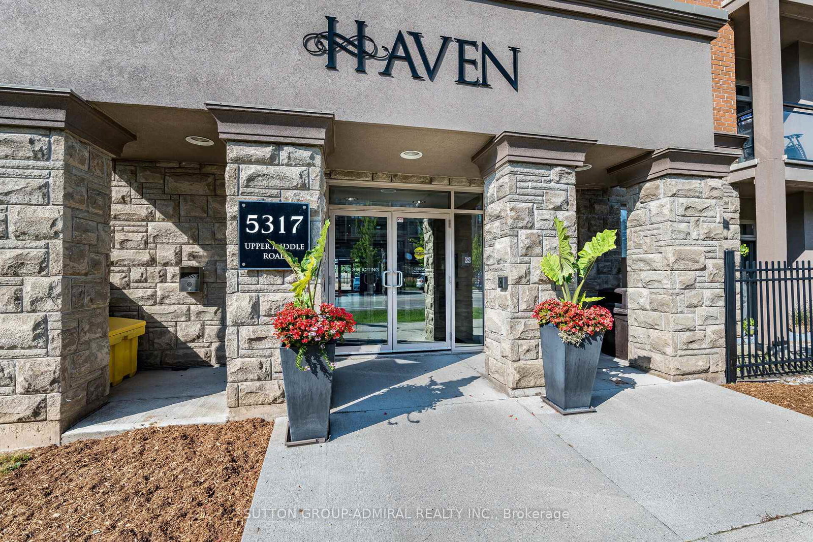 5317-upper-middle-road-burlington-ontario-w12752768
