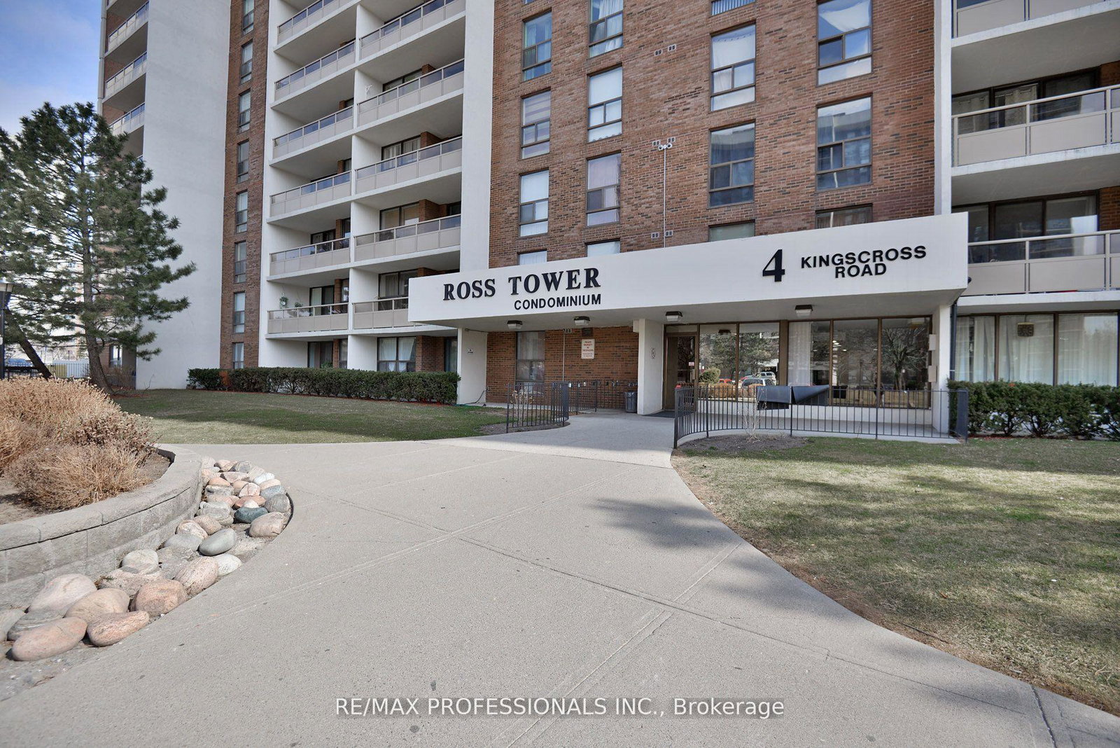 4-kings-cross-road-brampton-ontario-w12752998