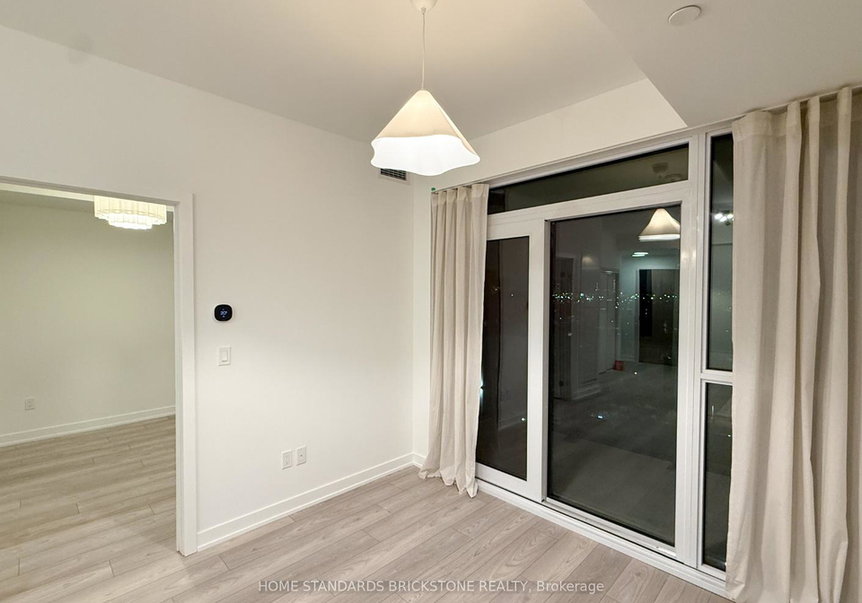 1007-the-queensway-etobicoke-ontario-w12753102