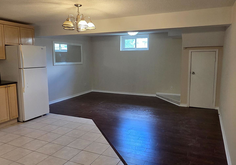 9-madison-street-brampton-ontario-w12753260