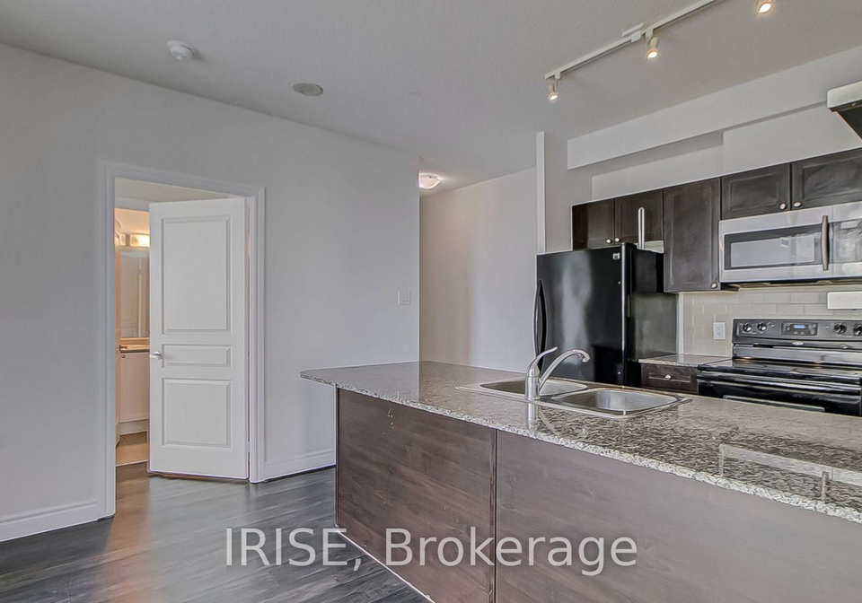 3525-kariya-drive-mississauga-ontario-w12753362