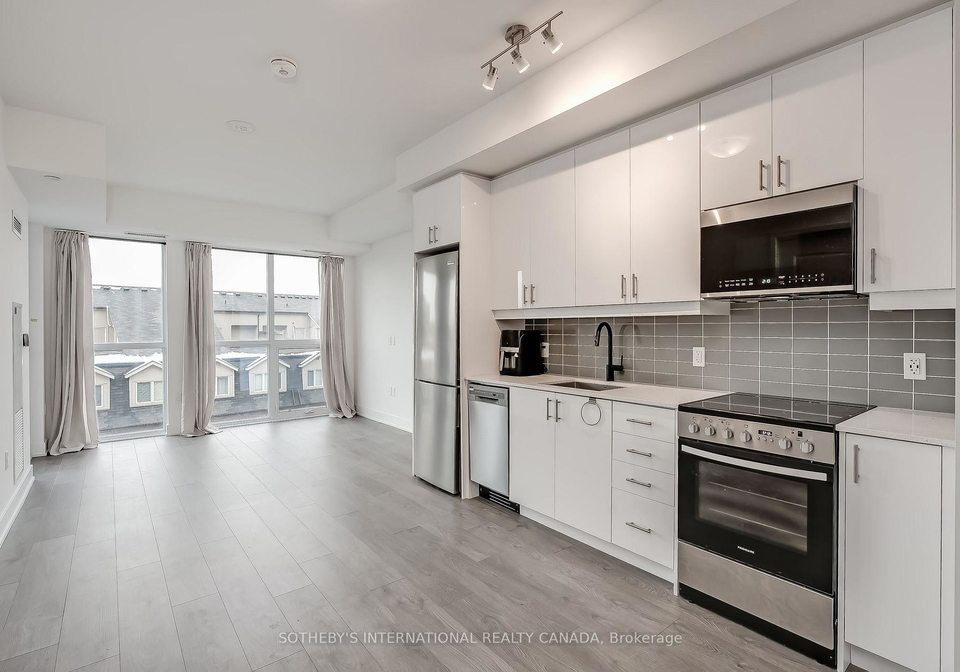 2343-khalsa-gate-oakville-ontario-w12753450