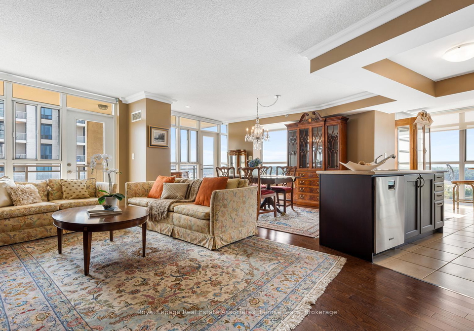3-marine-parade-drive-etobicoke-ontario-w12753616