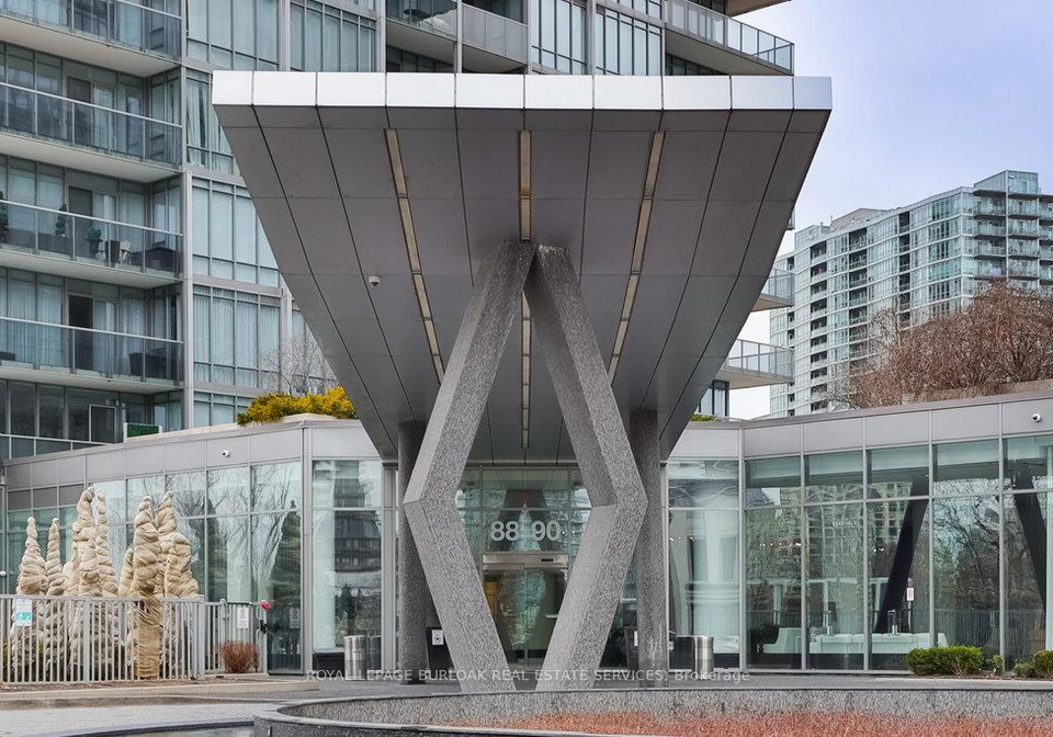 88-park-lawn-road-etobicoke-ontario-w12753750