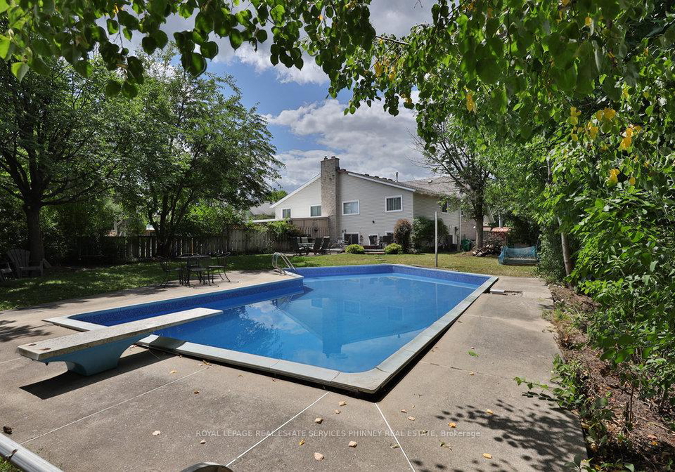 2420-mainroyal-street-mississauga-ontario-w12753772