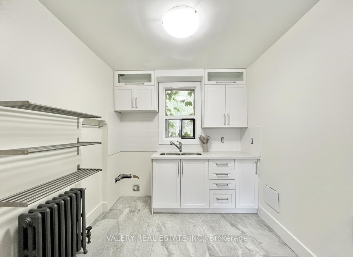 15-stavebank-road-s-mississauga-ontario-w12753780