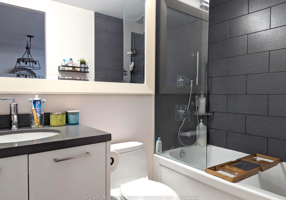 88-park-lawn-road-etobicoke-ontario-w12753894