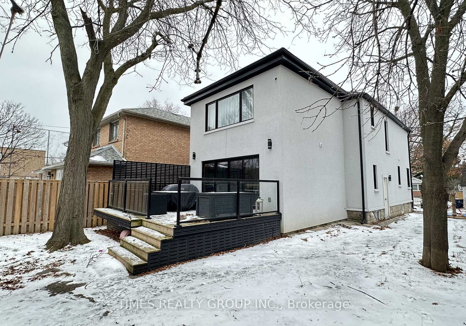 10-dominion-road-etobicoke-ontario-w12754224