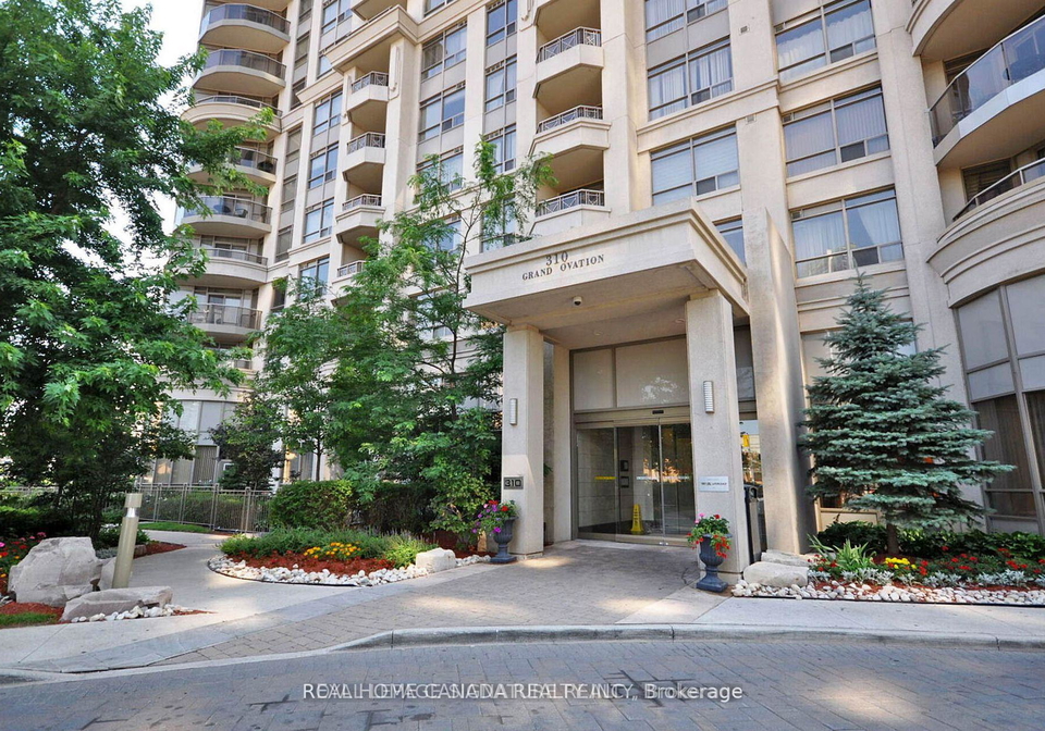 310-burnhamthorpe-road-w-mississauga-ontario-w12754252