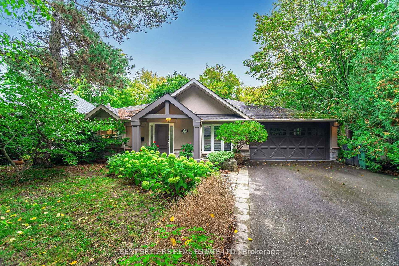 1595-calverton-court-mississauga-ontario-w12754256