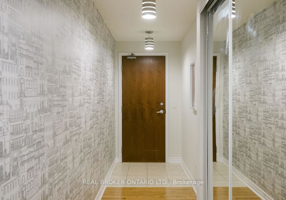 4090-living-arts-drive-mississauga-ontario-w12754754