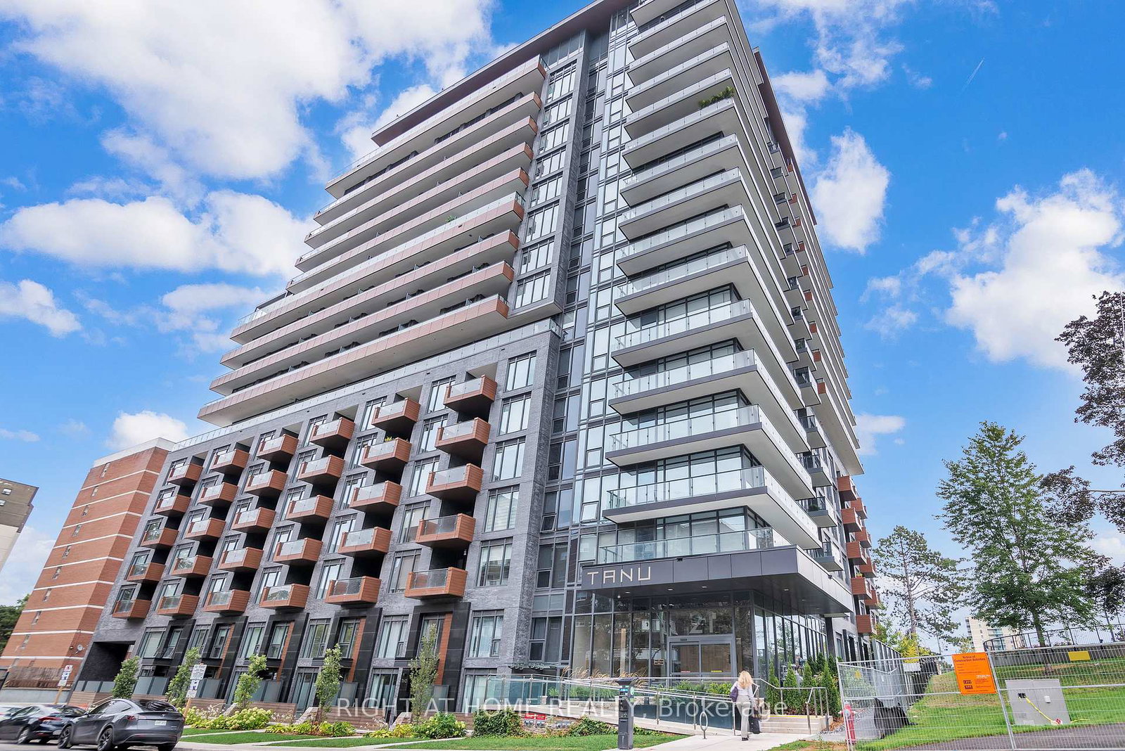 21-park-street-e-mississauga-ontario-w12754766